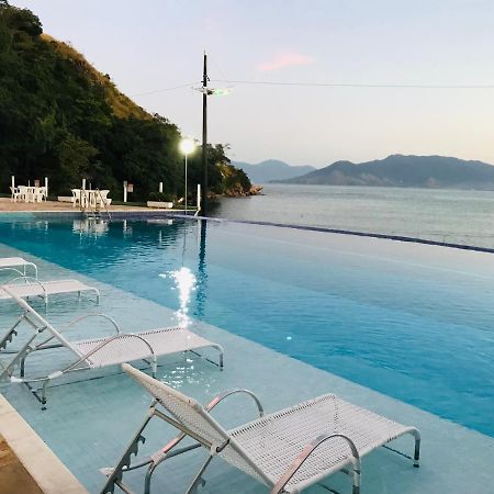 Apartamento Pe Na Areia Frente Para O Mar E Piscina Na Prainha Caraguatatuba Eksteriør bilde