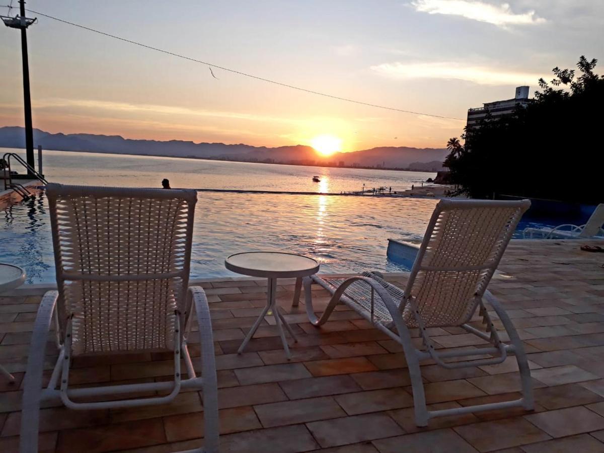 Apartamento Pe Na Areia Frente Para O Mar E Piscina Na Prainha Caraguatatuba Eksteriør bilde