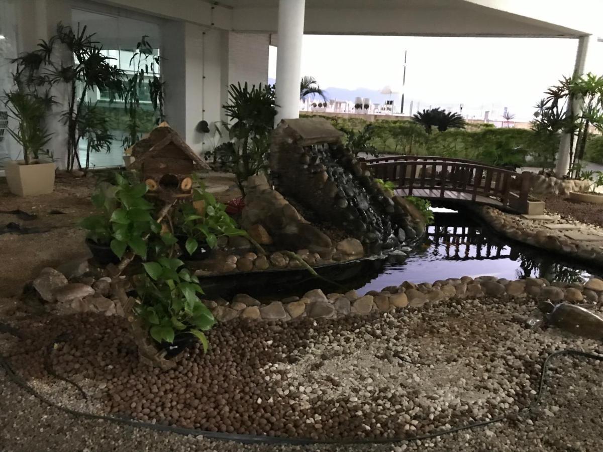 Apartamento Pe Na Areia Frente Para O Mar E Piscina Na Prainha Caraguatatuba Eksteriør bilde